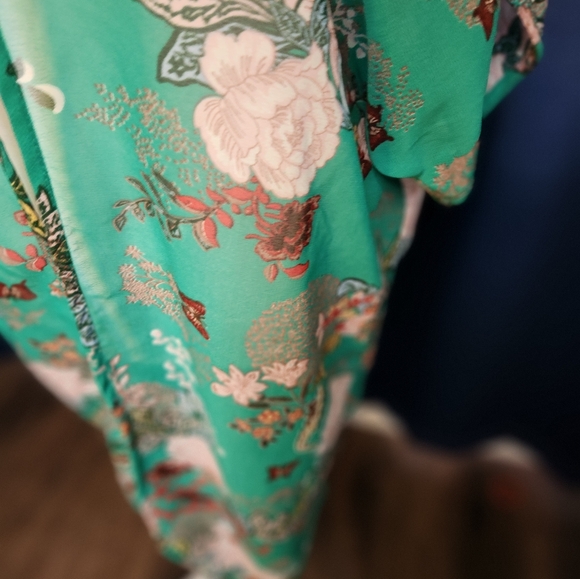 Green chiffon kimono - Picture 3 of 6